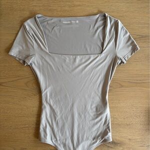 NWOT Abercrombie light purple bodysuit